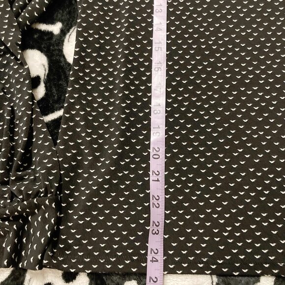 ADRIANNA PAPELL Plus-size black white ruffled high neck long-sleeve top XL 1X 2X - Picture 6 of 13